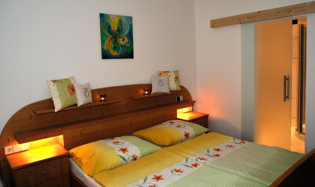 Gasthof Zur Kirche Hotel Kottes Room photo